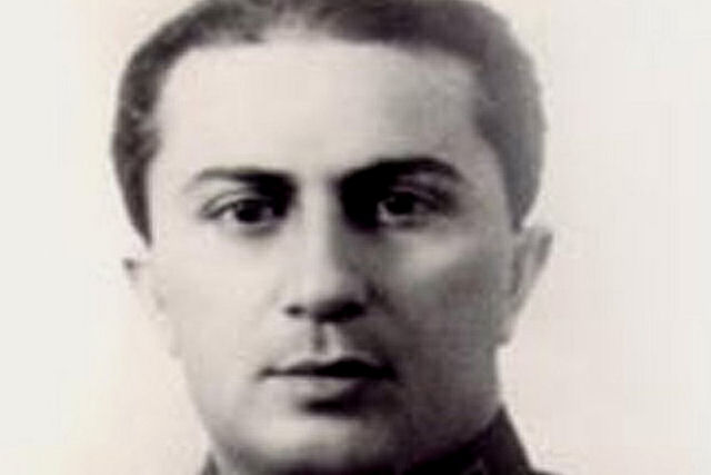 O filho mais velho de Stalin morreu em um campo de concentração porque o pai não negociou sua libertação