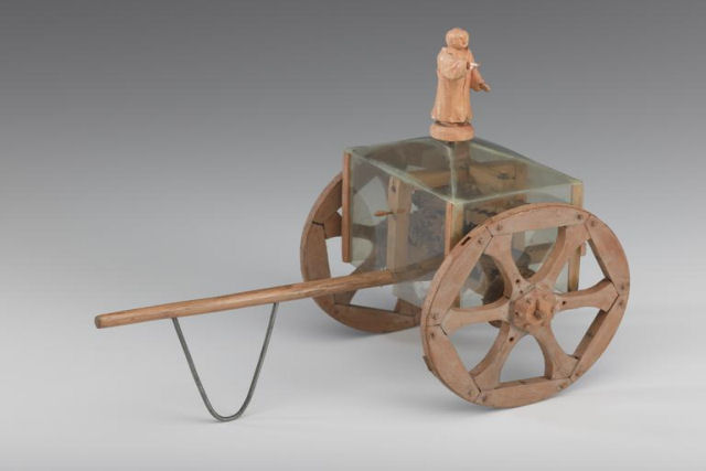 A carruagem que sempre aponta para o sul, usada na China antiga para navegar sem magnetismo
