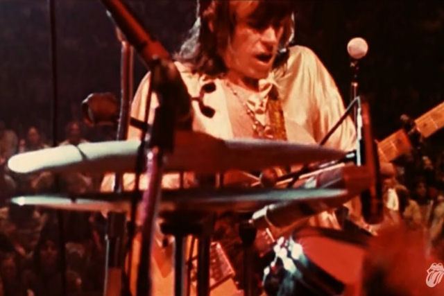 Rolling Stones acabam de lançar uma remasterização em 4K de 'Jumpin' Jack Flash' de 1968