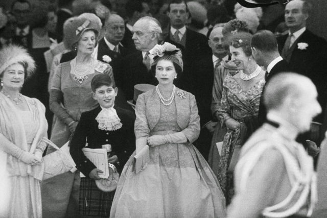 Fotos fascinantes de uma jovem rainha Elizabeth II entre 1930-1950