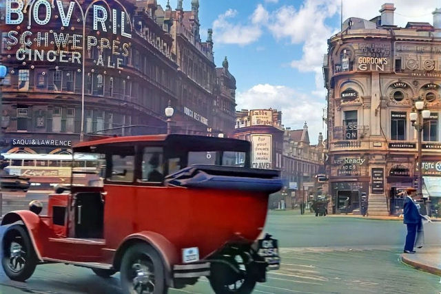 Imagens coloridas aprimoradas de Londres na dcada de 1930