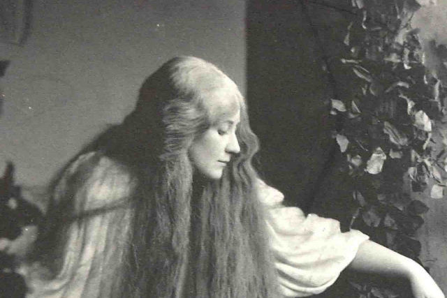 Fotos antigas mostram o espetáculo dos penteados femininos vitorianos