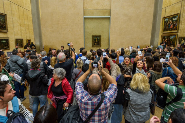 Louvre decide limitar as entradas diárias para oferecer uma melhor experiência aos visitantes