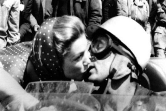 'Beijo da Morte', a famosa fotografia de 1957
