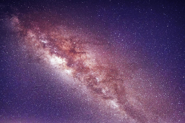 Impressionantes 3,32 bilhões de objetos celestes pontilham uma enorme nova imagem da Via Láctea