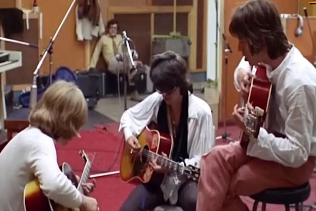 Filmagem de 1968 mostra Rolling Stones gravando 'Sympathy for the Devil'