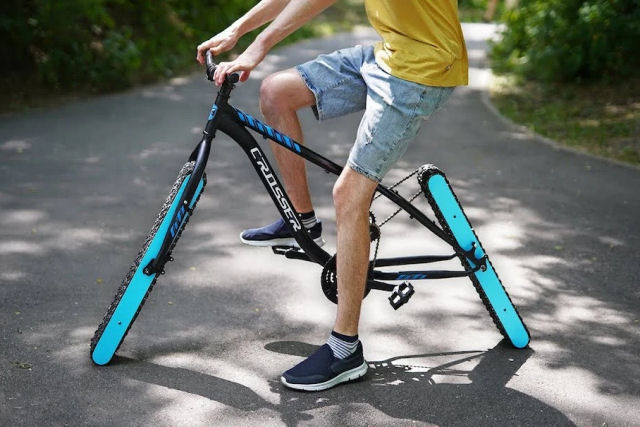 Youtuber cria bicicleta inventiva sem rodas