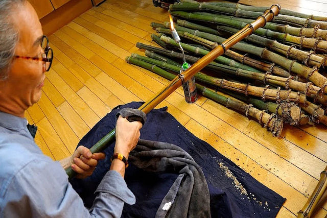 O processo de fabricação de flautas coreanas de bambu