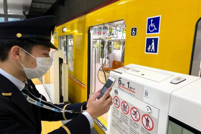 Ferrovias japonesas adotam aplicativos para melhorar acessibilidade para cadeirantes
