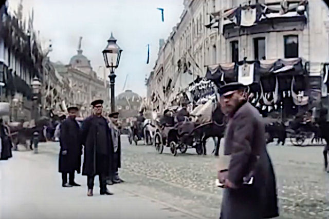 Veja cenas da Moscou czarista restauradas vividamente com inteligncia artificial