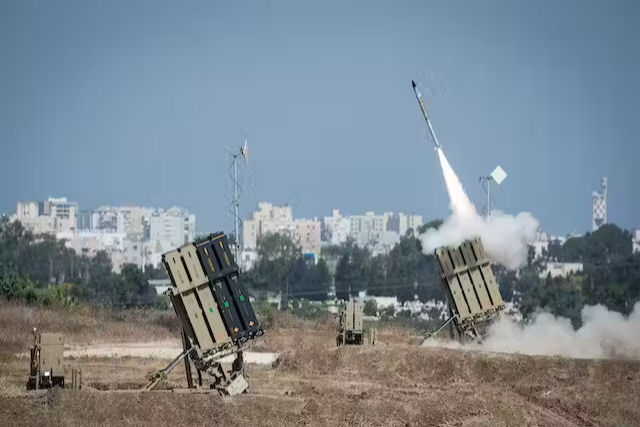 Como funciona a Cúpula de Ferro, o sistema de defesa antimísseis de Israel?