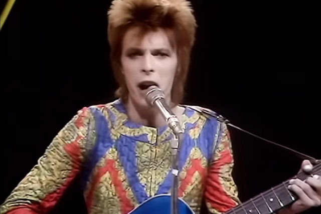 David Bowie apresentando 