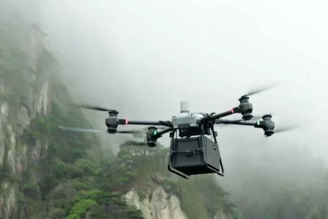DJI FlyCart 30, um drone robusto de entrega area que pode alcanar os locais mais remotos do mundo