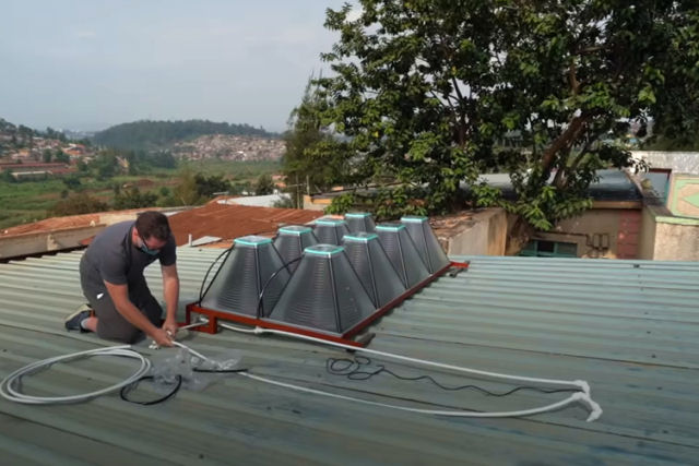 Coletores solares aquecem gua com energia solar limpa