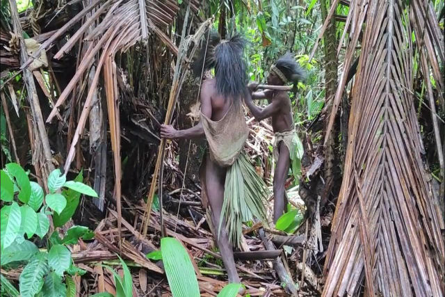 Baudi, uma das tribos includa na lista das 14 mais isoladas do mundo