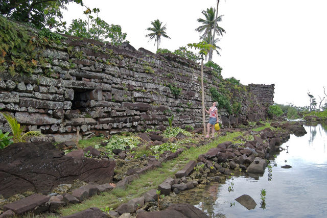 Nan Madol, a antiga cidade construda sobre 92 ilhotas interligadas por canais