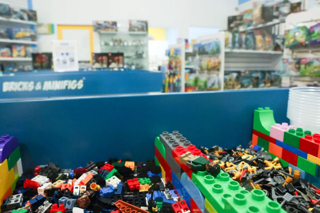 Como os Legos passaram de um brinquedo humilde a um item cobiado no mercado negro