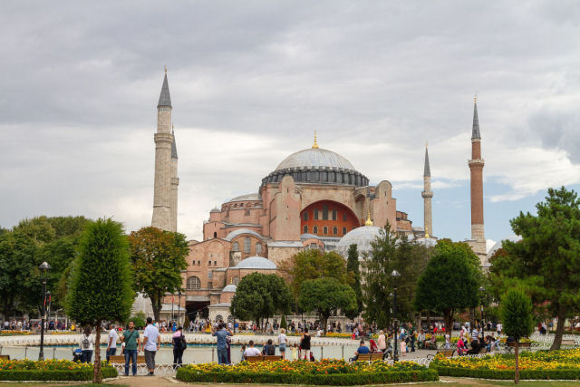 Por que a Hagia Sophia  um dos marcos arquitetnicos mais espetaculares do mundo?