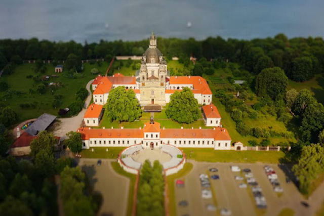 Uma espetacular jornada atrvs da Litunia com tilt-shift e time-lapse