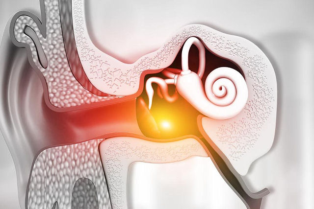 Por que ocorre o estalo de ouvido em aclives ou declives e como evitá-lo?