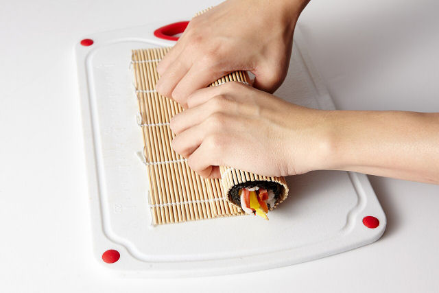 Veja como o gimbap � feito industrialmente na Coreia