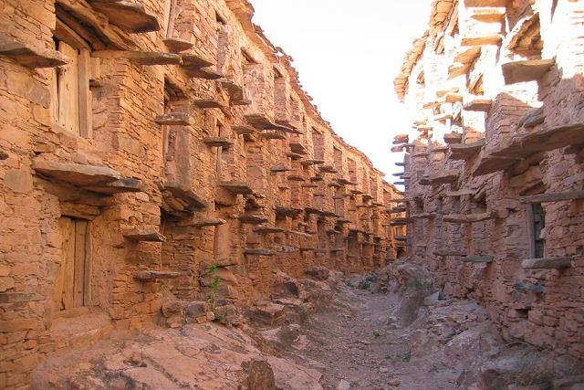 Igudar, os antigos celeiros coletivos fortificados do Marrocos