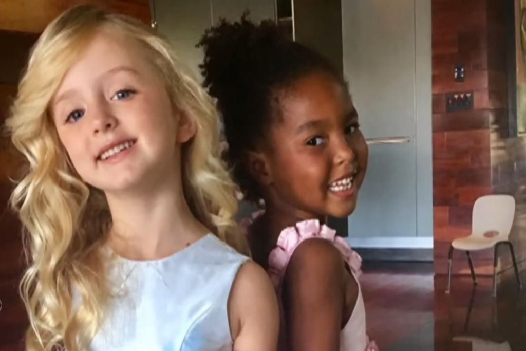 Melhores amigas, 'Gemeas de alma' comemoram o aniversário de 13 anos