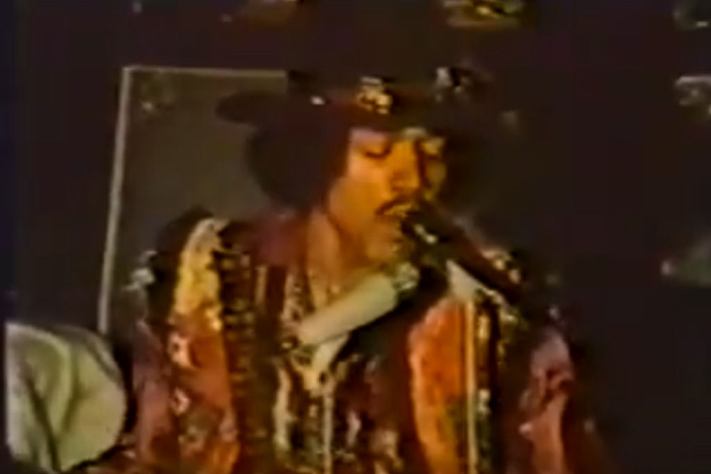O dia que Jimi Hendrix tocou �Sgt. Pepper�s� para os Beatles, tr�s dias ap�s o lan�amento do �lbum