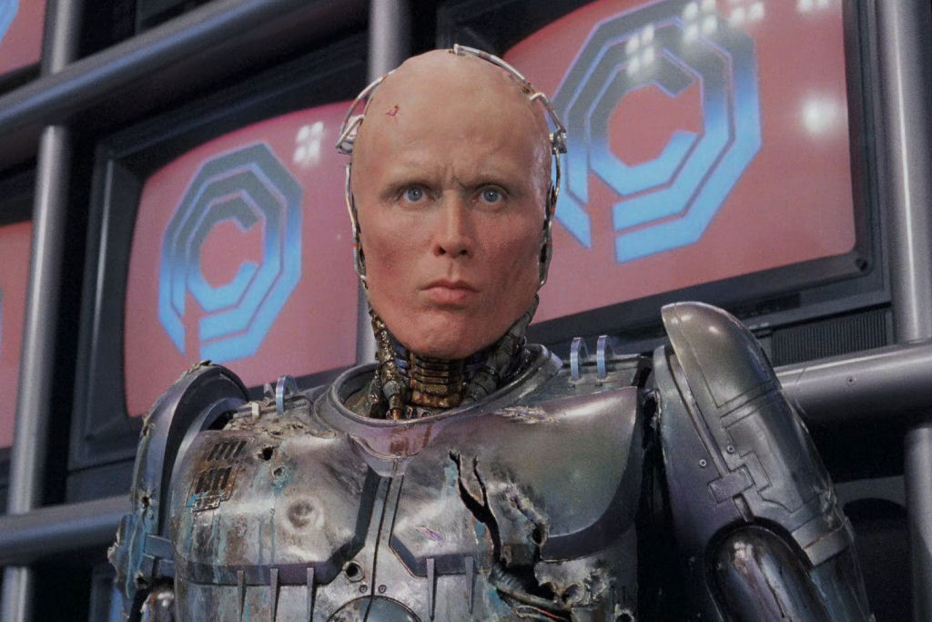H� quase 40 anos, o cl�ssico dos filmes de a��o, �Robocop�, chegava ao Brasil