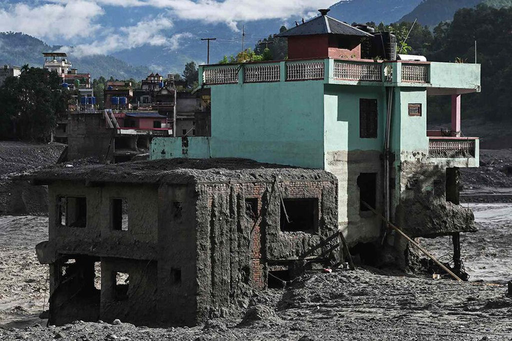 O Nepal tem uma nova atra��o no Google Maps: a estufa que sobreviveu milgrosamente � inunda��o