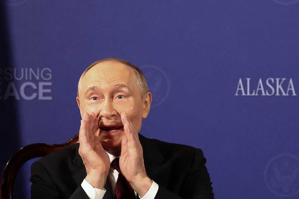 Putin recorre � amea�a nuclear � OTAN em meio ao aumento das tens�es no B�ltico