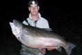 Canadense pesca truta arco íris de quase 22 quilos