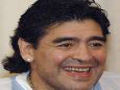 Maradona é suspenso por 2 meses por insultar jornalistas