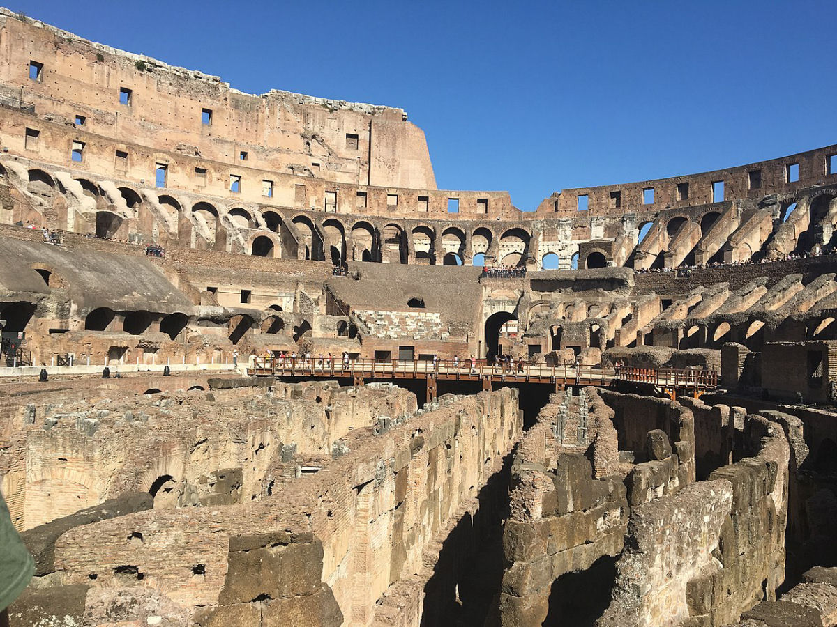 O que aconteceu com a metade desaparecida do Coliseu Romano?