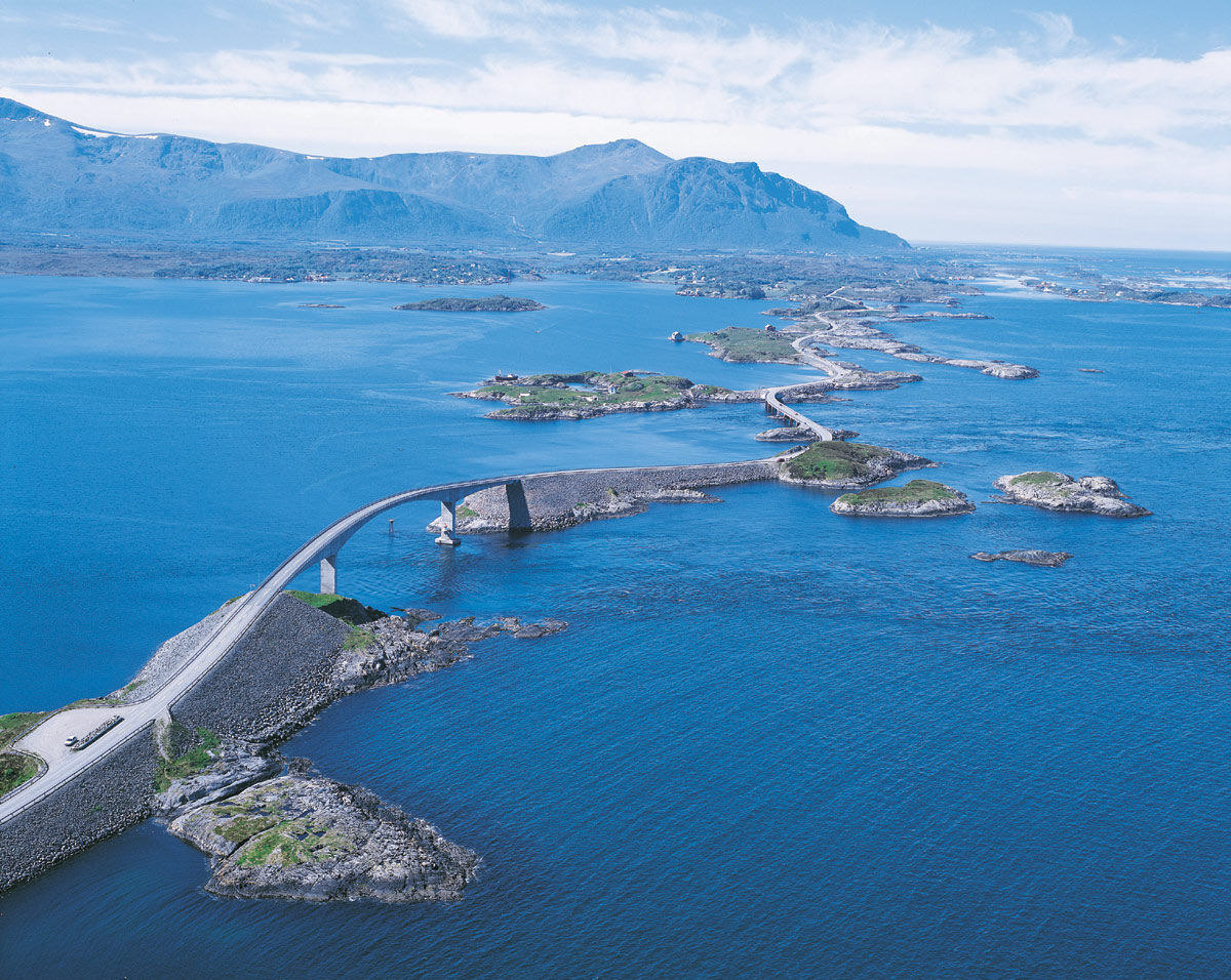 Estrada Atlntica: Incrvel rota conectando ilhas cnicas na Noruega 01