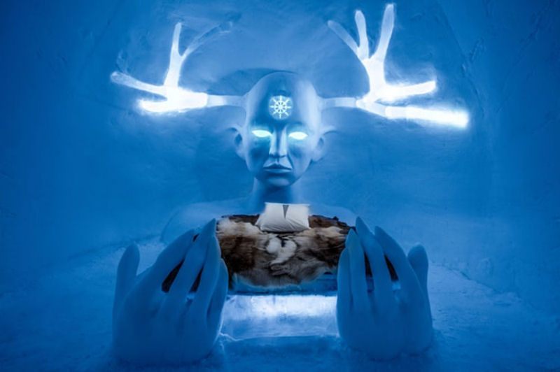 O hotel de gelo da Sucia este ano revela as incrveis sutes artsticas esculpidas no gelo e na neve 06