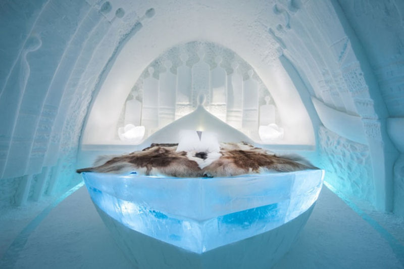 O hotel de gelo da Sucia este ano revela as incrveis sutes artsticas esculpidas no gelo e na neve 10