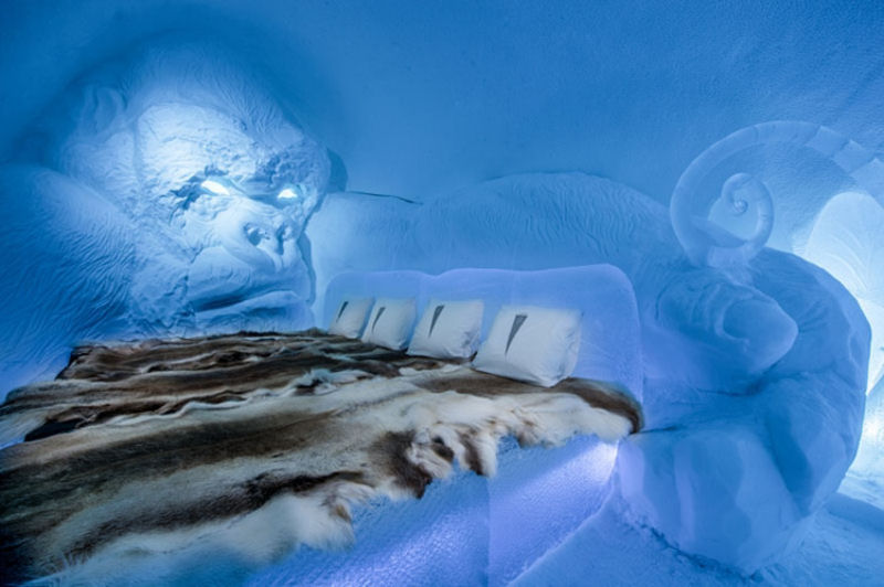 O hotel de gelo da Sucia este ano revela as incrveis sutes artsticas esculpidas no gelo e na neve 13