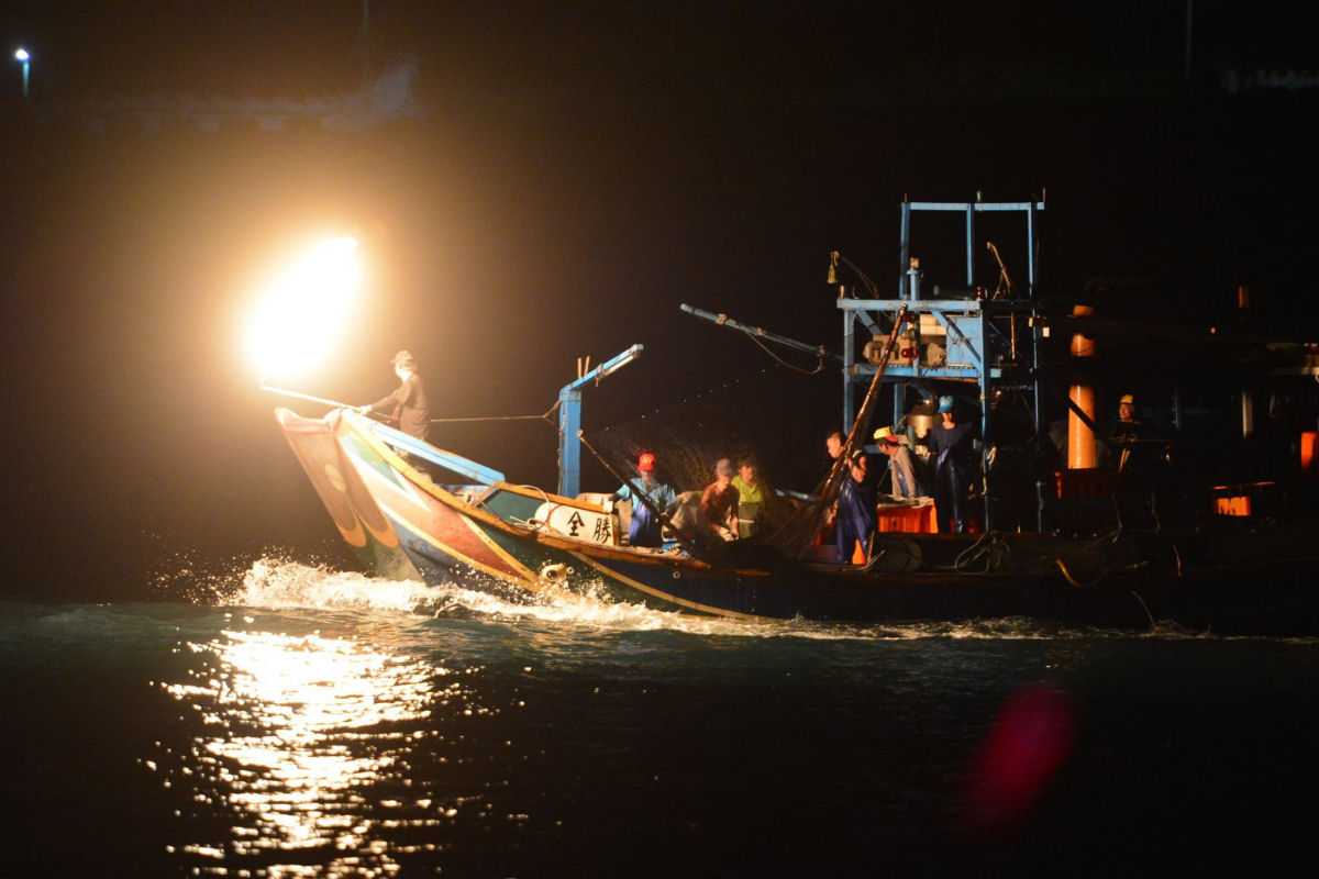 Pesca com fogo, uma tradio hipnotizante de Taiwan