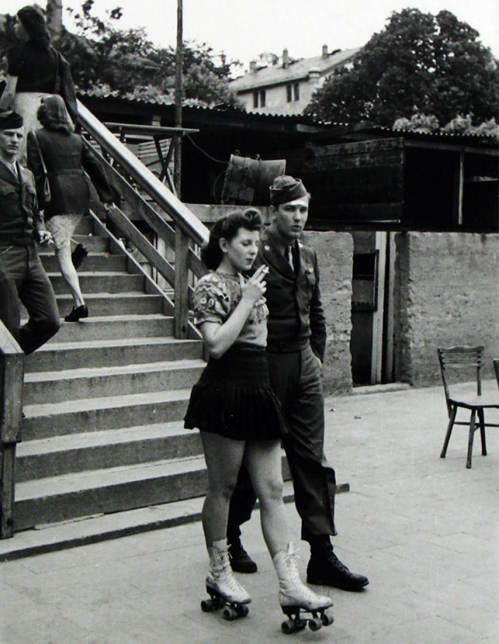 30 emotivas fotografias sobre o amor em tempos de guerra 20