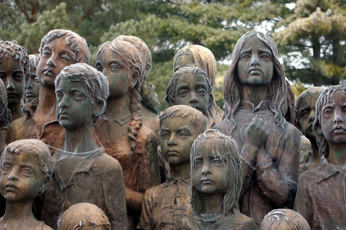 Memorial das Crianças Vítimas de Guerra em Lidice 09